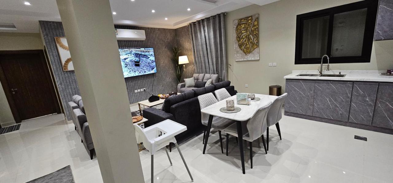 الشقق الفاخرة Modern Apartments Of 3 Bedrooms 5 Minutes To Haram Medina Exterior photo