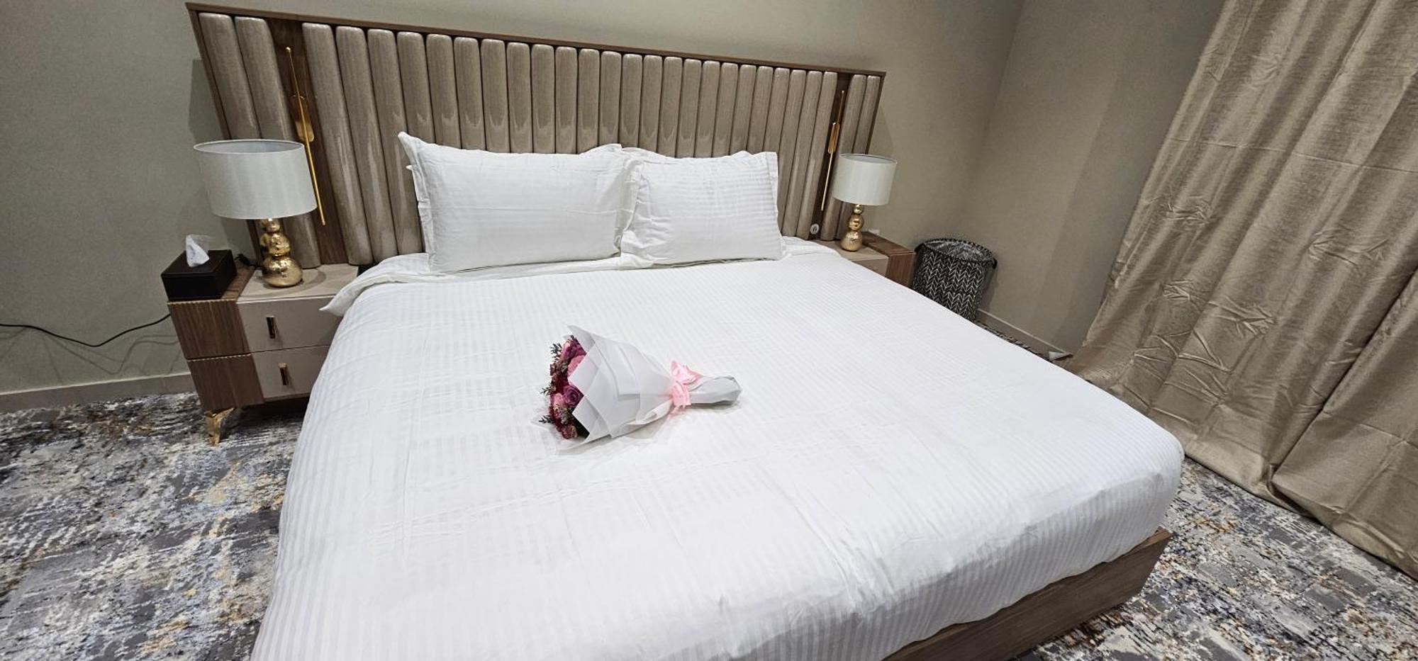 الشقق الفاخرة Modern Apartments Of 3 Bedrooms 5 Minutes To Haram Medina Exterior photo