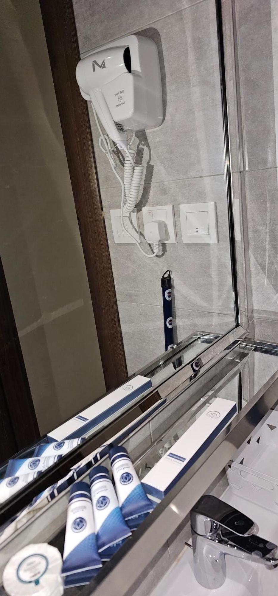 الشقق الفاخرة Modern Apartments Of 3 Bedrooms 5 Minutes To Haram Medina Exterior photo